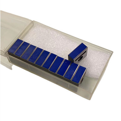 Węglowa stali Roland Gripper Pad z niebieską gumą do prasy drukarskiej części zamienne 19*18*8mm