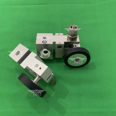 1 zestaw zestaw Forwarding Runner Bracket Rubber Wheel For Heidelberg SM74 SORM