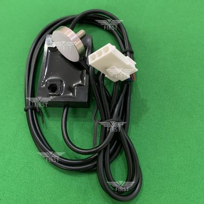 G2.122.1311 Czujnik bliskości dla PM52 SM52 Czujnik przenoszenia Zastępny materiał stalowy/plastikowy OMRON-E2Ex5ME1