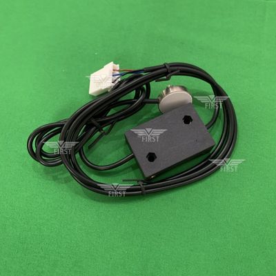 G2.122.1311 Czujnik bliskości dla PM52 SM52 Czujnik przenoszenia Zastępny materiał stalowy/plastikowy OMRON-E2Ex5ME1