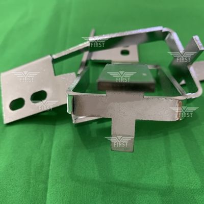 Najlepsza jakość SM52 Paper Stop Bracket G2.015.456 Srebro papierowe urządzenie zatrzymywania