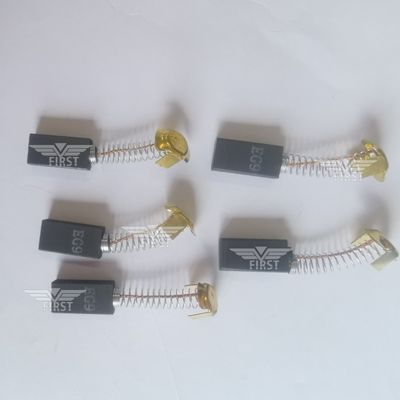 Szczotka węglowa 10*6*20mm do maszyny drukarskiej-stal/tworzywo sztuczne kompatybilna z Komori Roland