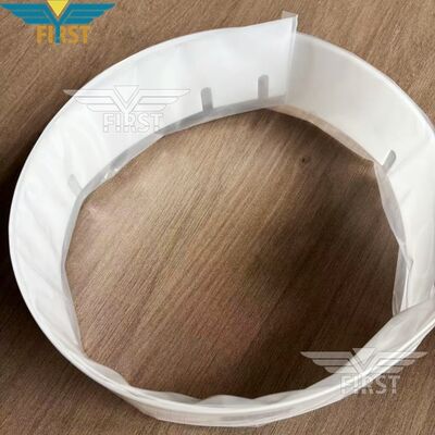 Ostrze do mycia dla Roland 700 o wymiarach 1102×56×1mm i 13 otworach z wysokiego plastiku